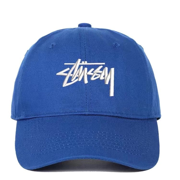 Czapka z daszkiem ( kilka kolorów)