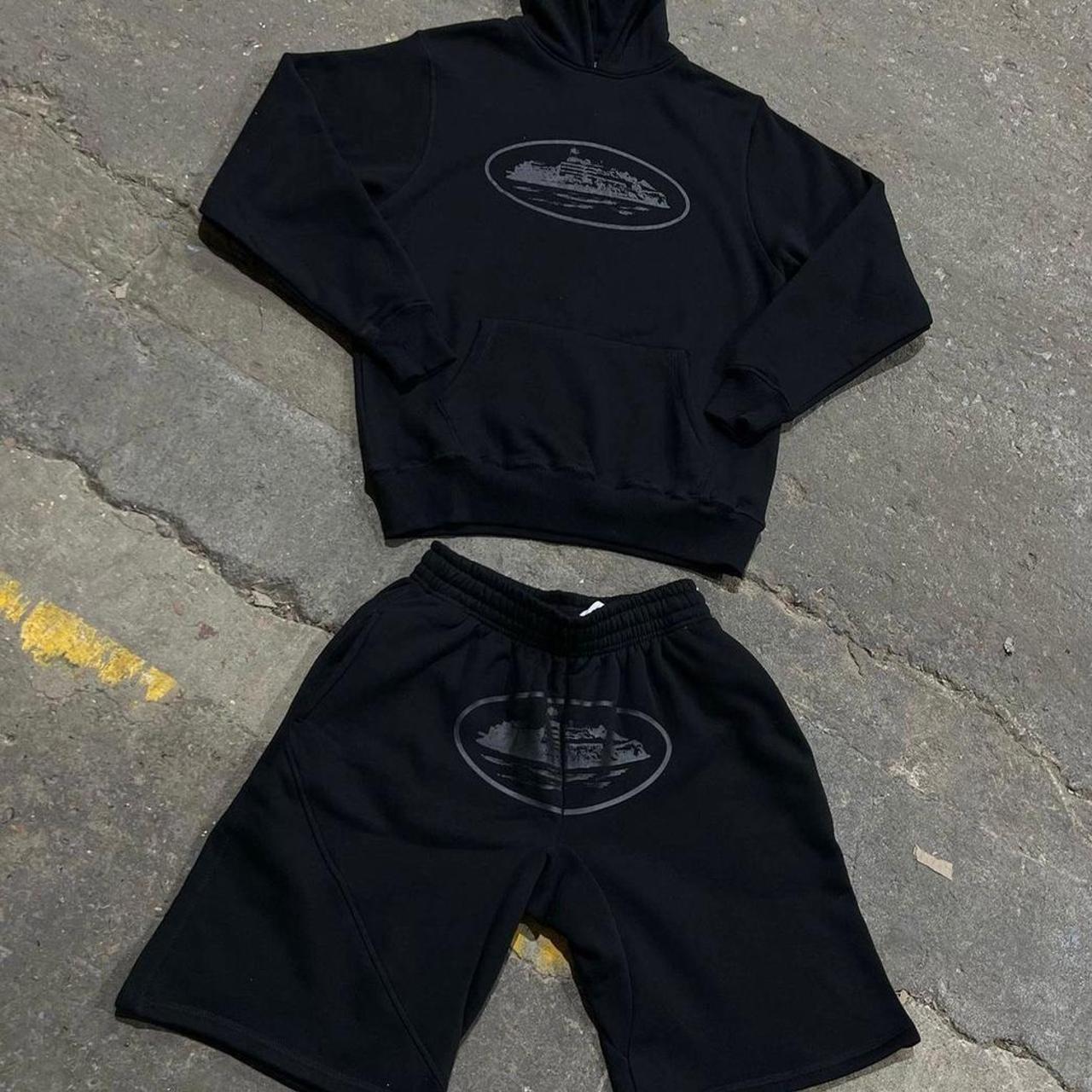 Set Cort3iz Black ( hoodie + shorts )